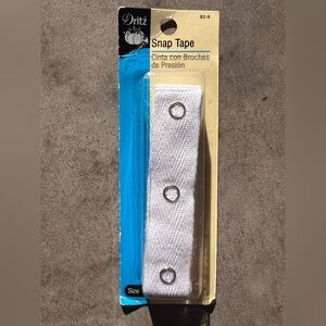 Dritz 82-9 Fastener Tape with 12 Snaps 17-1/2-Inch White Vintage 2007 Made USA